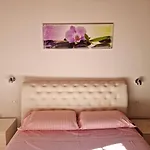 Profumo Di Desenzano-by Goccia Di * Desenzano del Garda
