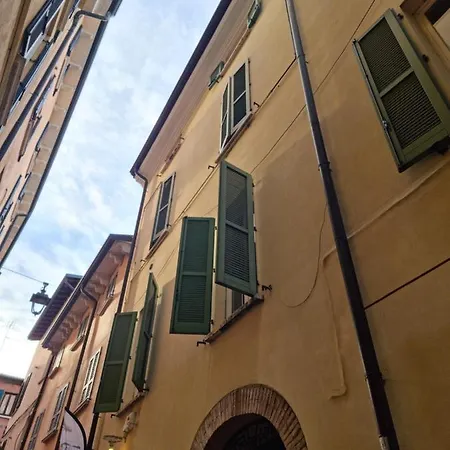 Profumo Di Desenzano-by Goccia Di * ديسينسانو ديل غاردا