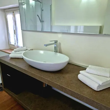 Profumo Di Desenzano-by Goccia Di Appartement