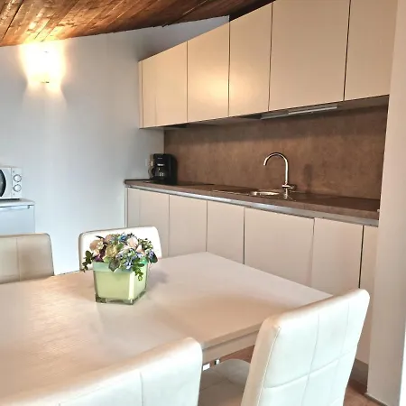 Profumo Di Desenzano-by Goccia Di شقة *